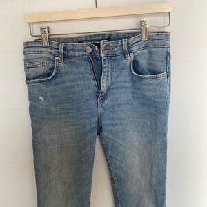 Zara jeans size 38